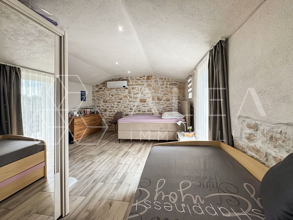 Casa In vendita - ISTARSKA SVETA NEDELJA