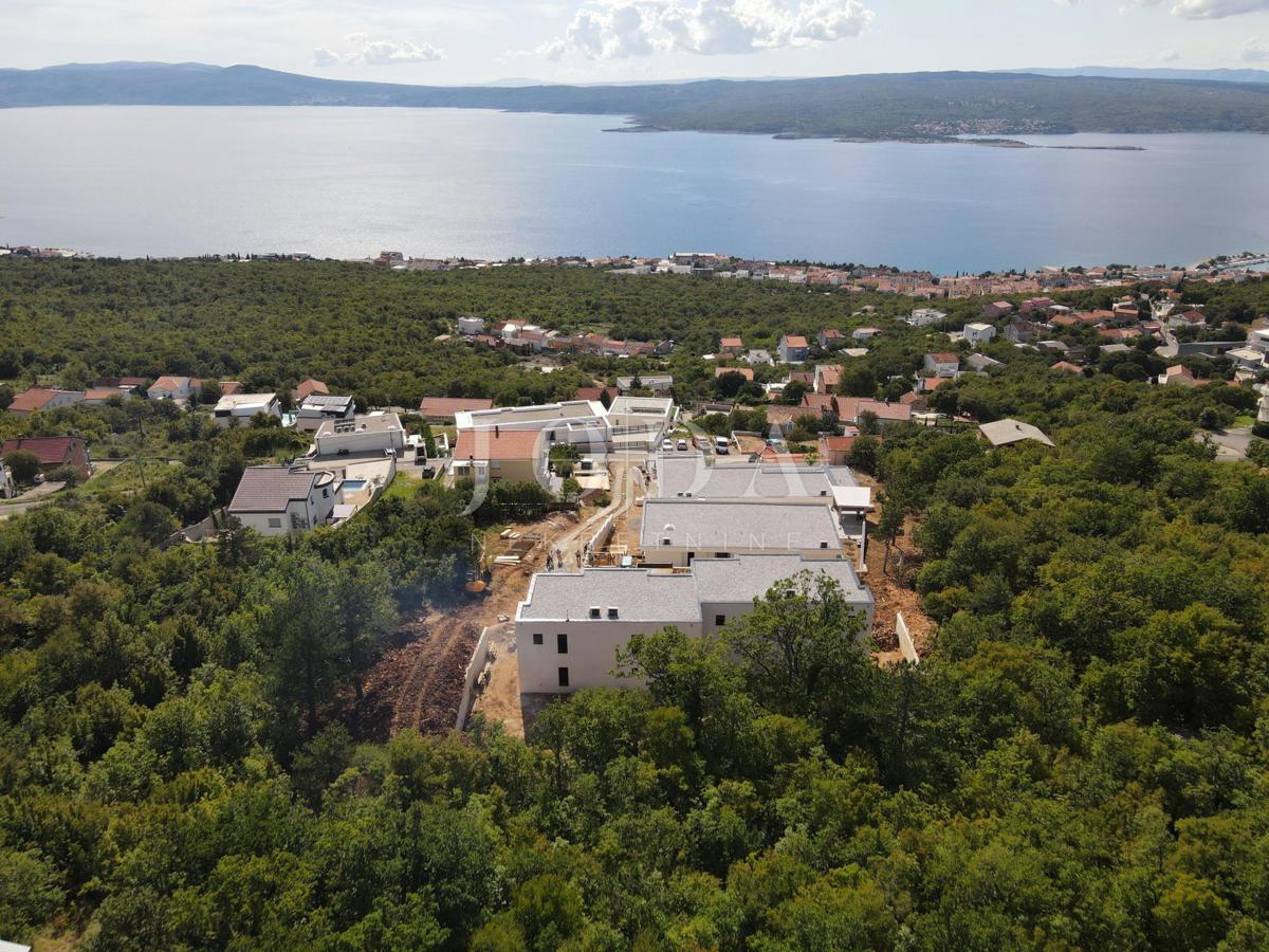 Kuća Na prodaju - PRIMORSKO-GORANSKA CRIKVENICA