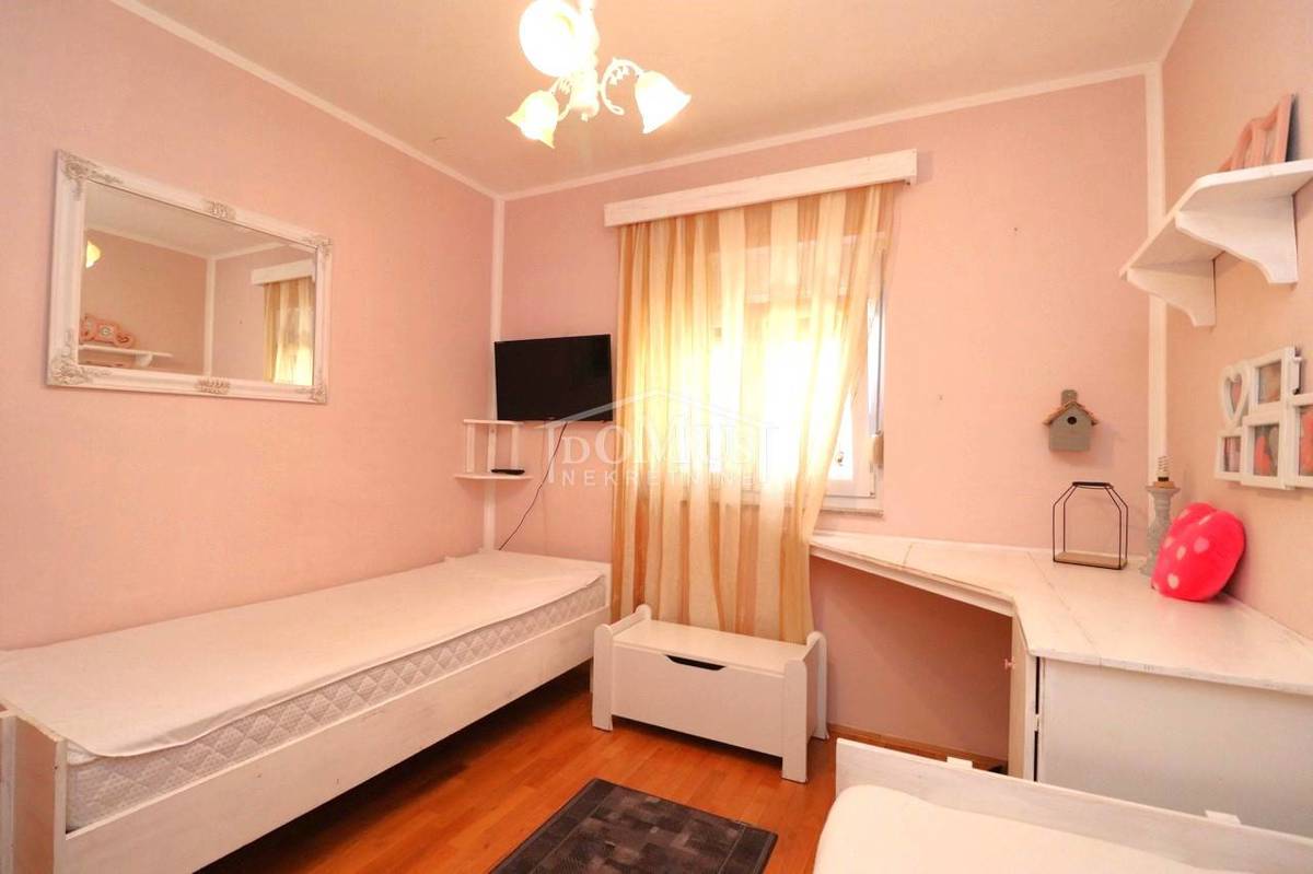 Appartement À vendre - ŠIBENSKO-KNINSKA ŠIBENIK