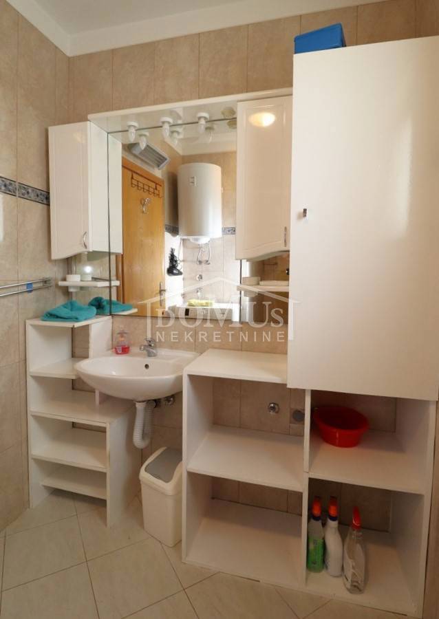 Appartement À vendre - ŠIBENSKO-KNINSKA ŠIBENIK