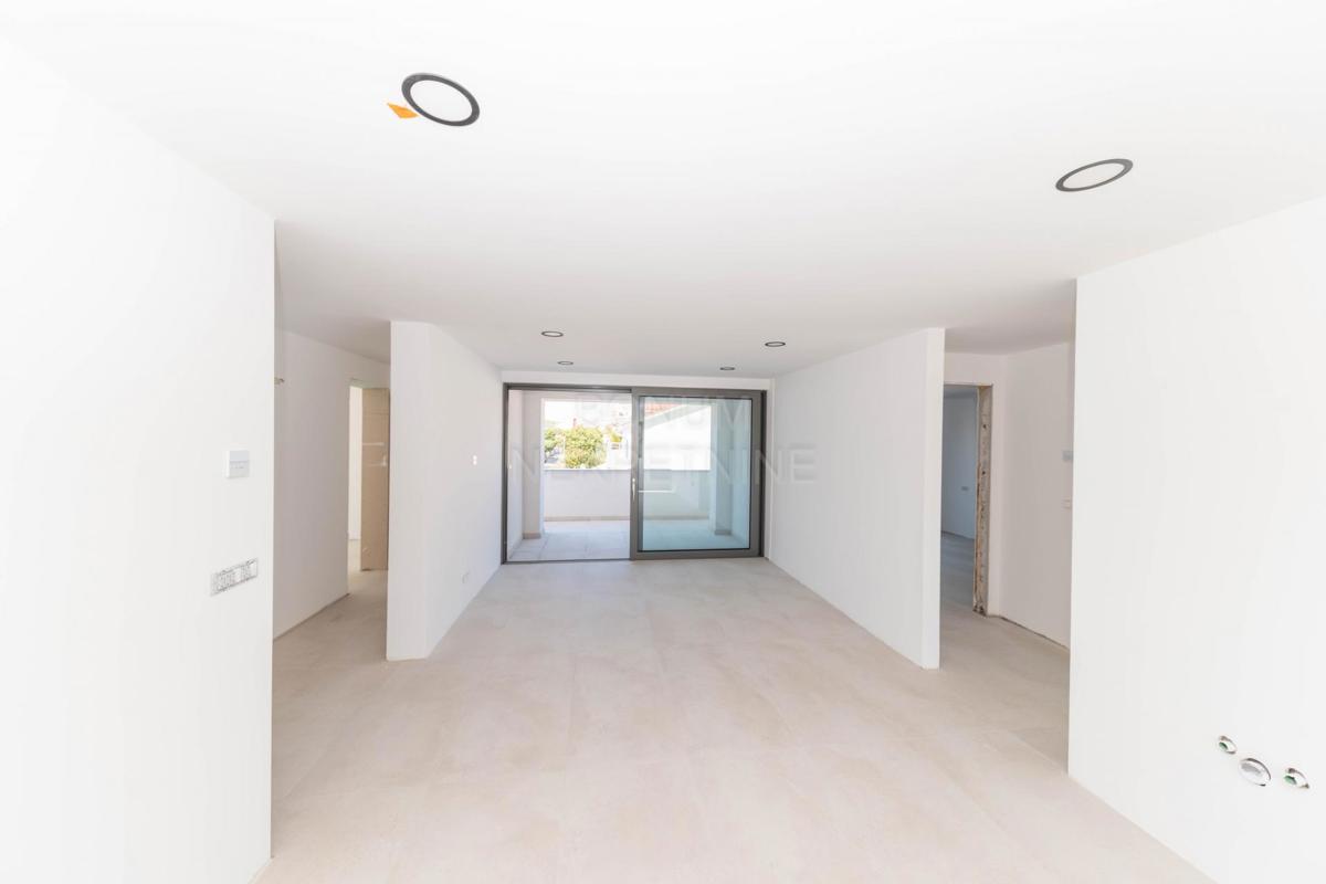 Appartement À vendre - ŠIBENSKO-KNINSKA VODICE