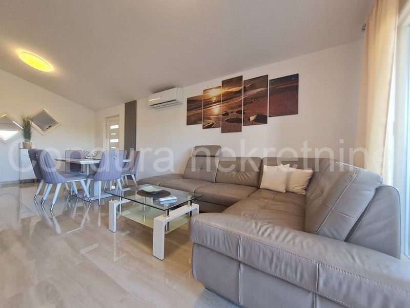 Appartement À vendre - Zadarska Vir - foto 1/20