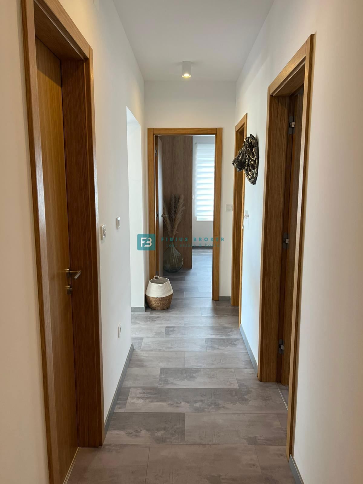 Appartement À vendre - ŠIBENSKO-KNINSKA VODICE