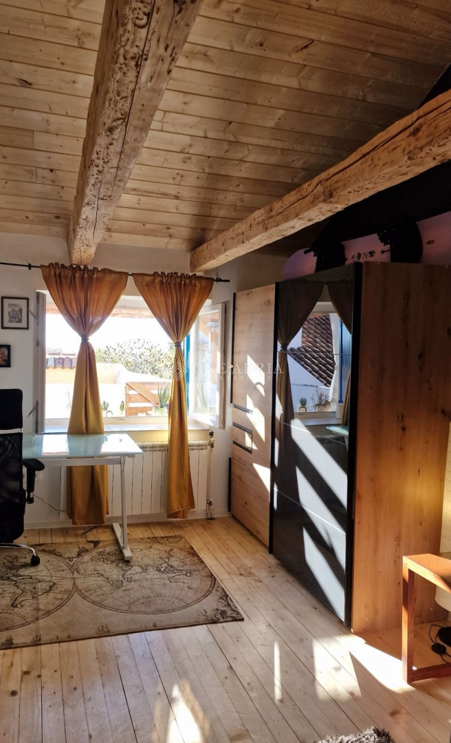 Kuća Na prodaju - PRIMORSKO-GORANSKA KOSTRENA