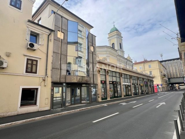 Locaux commerciaux à louer – Rijeka