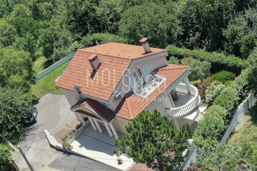 Kuća Na prodaju - PRIMORSKO-GORANSKA VINODOLSKA OPĆINA