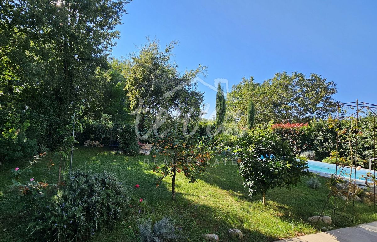 Dům Na prodej - ISTARSKA UMAG