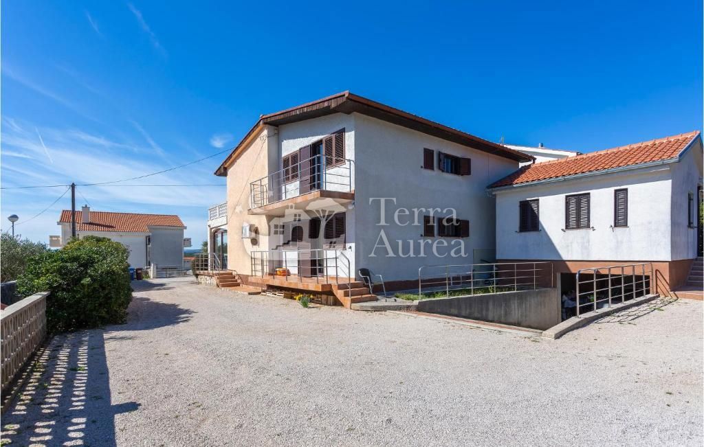 Kuća Na prodaju - PRIMORSKO-GORANSKA KRK