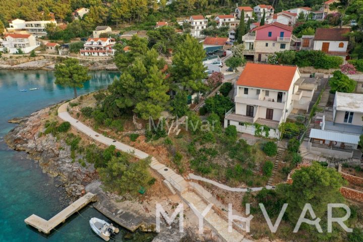 Flat for sale 135 m² – Jelsa