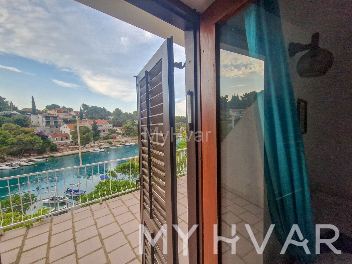 Apartmán Na prodej - SPLITSKO-DALMATINSKA JELSA