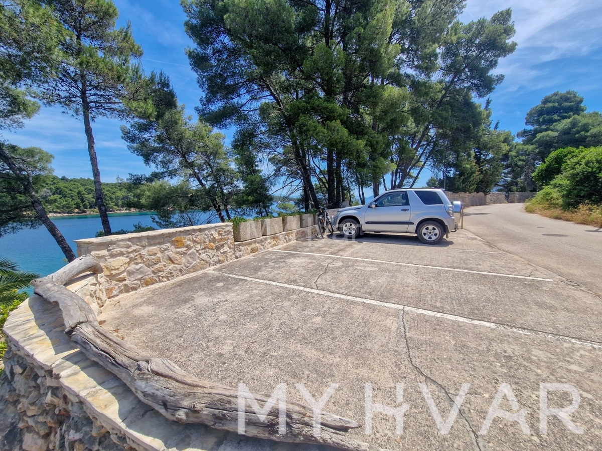 Casa In vendita - SPLITSKO-DALMATINSKA JELSA