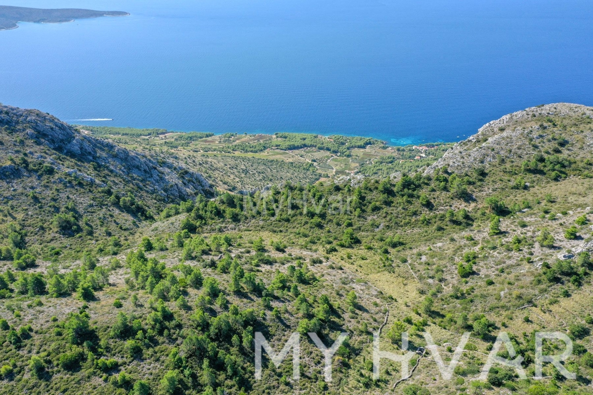 Pozemok Na predaj - SPLITSKO-DALMATINSKA JELSA