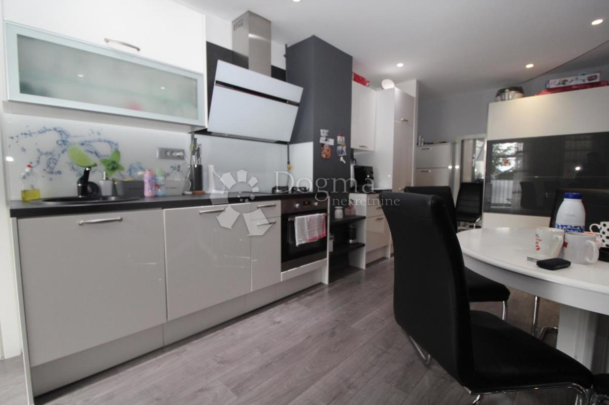 Appartement À vendre - Primorsko-goranska Rijeka - foto 2/14