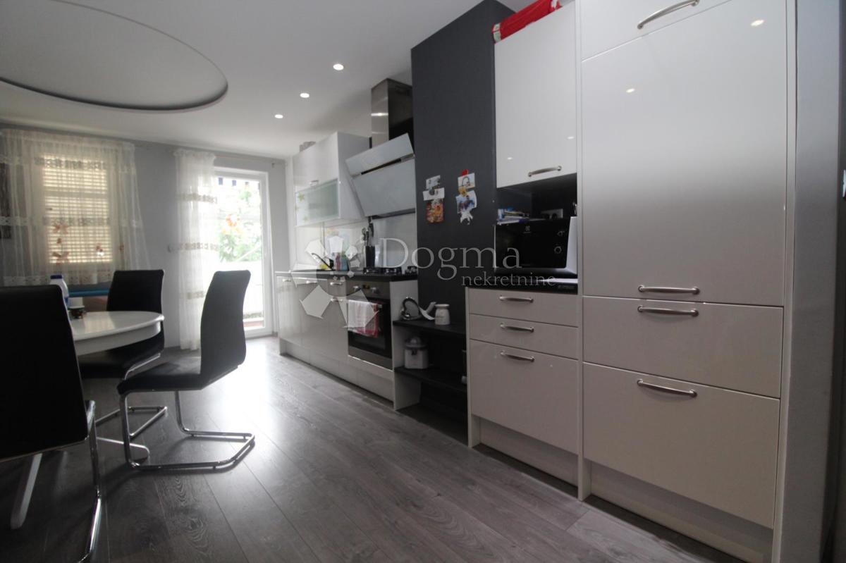 Appartement À vendre - PRIMORSKO-GORANSKA RIJEKA