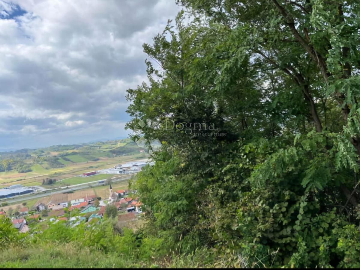 Zemljište Na prodaju - KRAPINSKO-ZAGORSKA KRAPINA