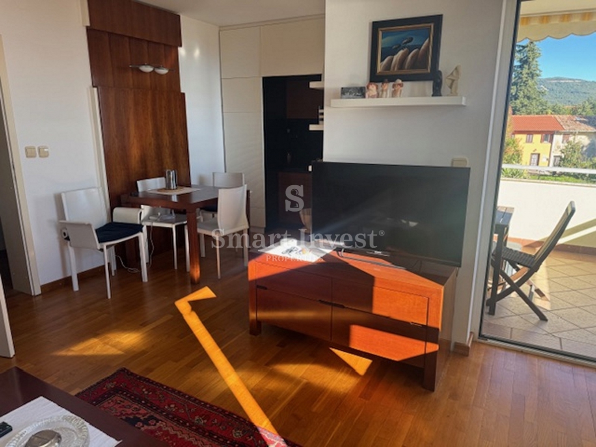 Apartment Zu verkaufen - PRIMORSKO-GORANSKA LOVRAN