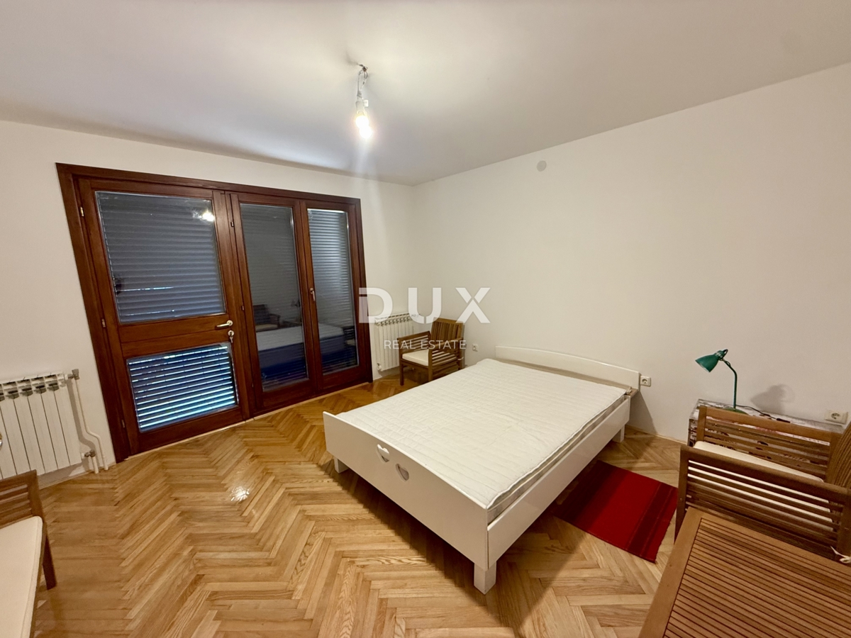Dom Na sprzedaż - GRAD ZAGREB ZAGREB