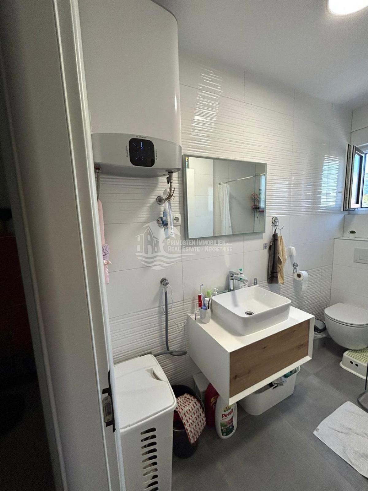 Appartement À vendre - SPLITSKO-DALMATINSKA SEGET