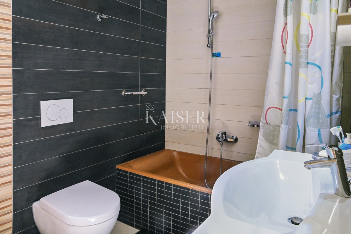 House For sale - PRIMORSKO-GORANSKA KRALJEVICA