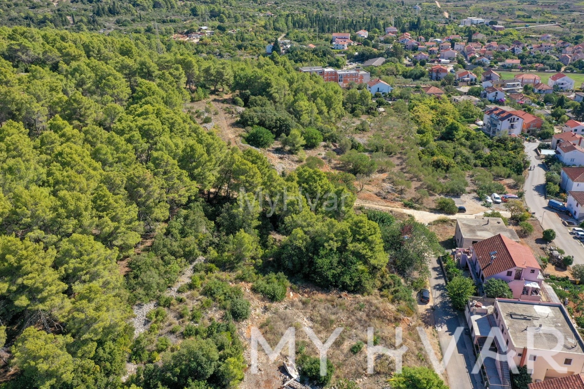 Parcela Na predaj - SPLITSKO-DALMATINSKA STARI GRAD