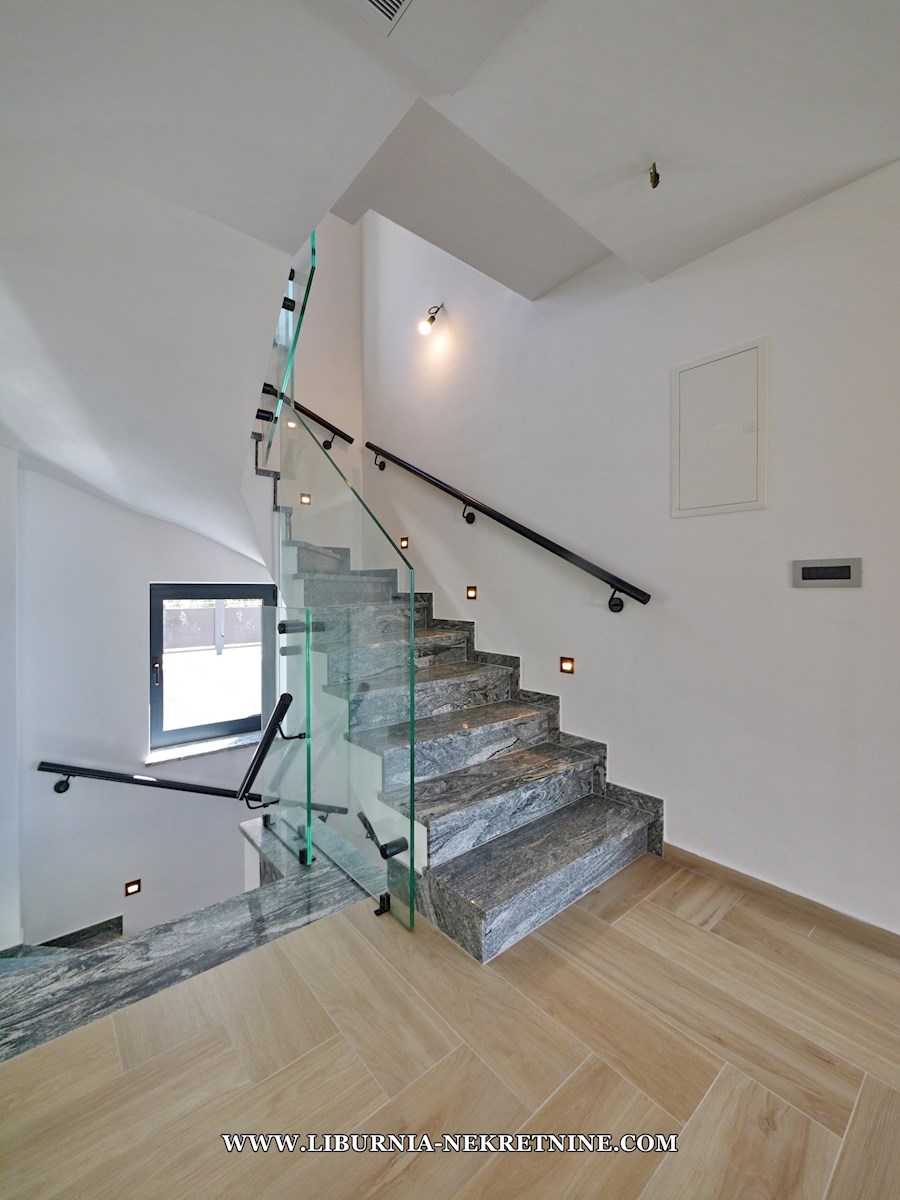 Haus Zu verkaufen - PRIMORSKO-GORANSKA KRK
