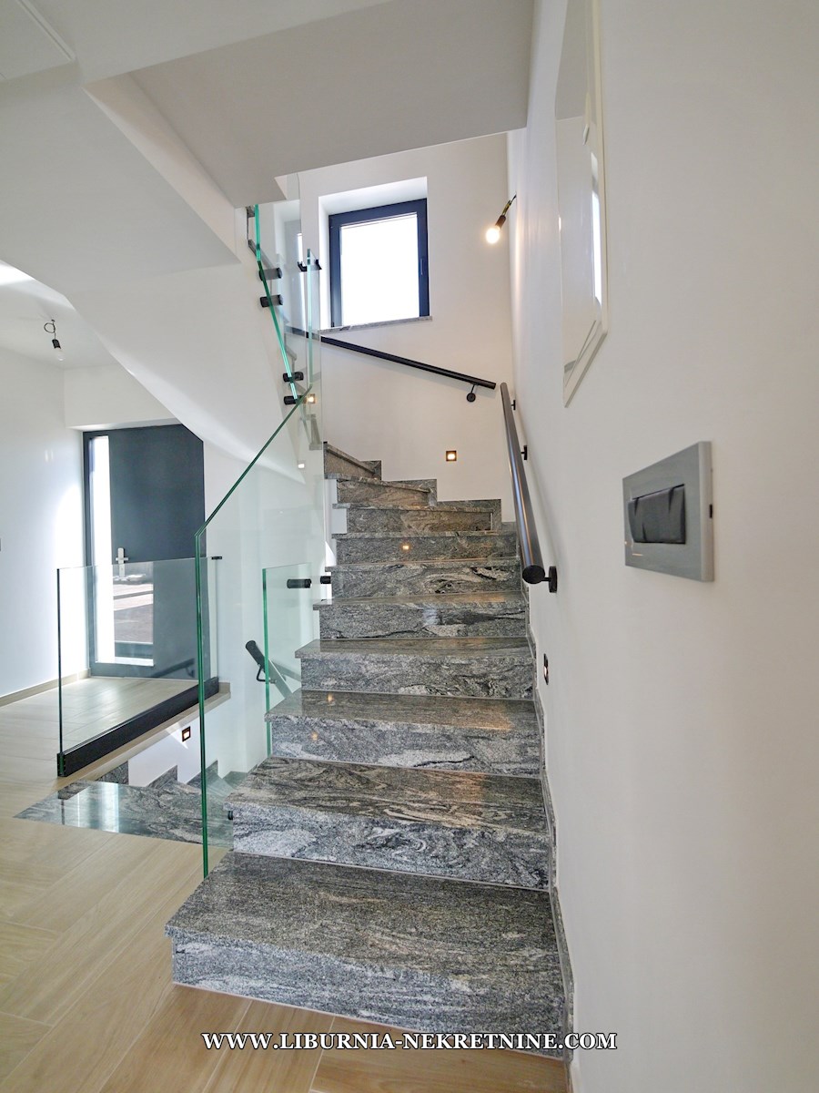 Haus Zu verkaufen - PRIMORSKO-GORANSKA KRK