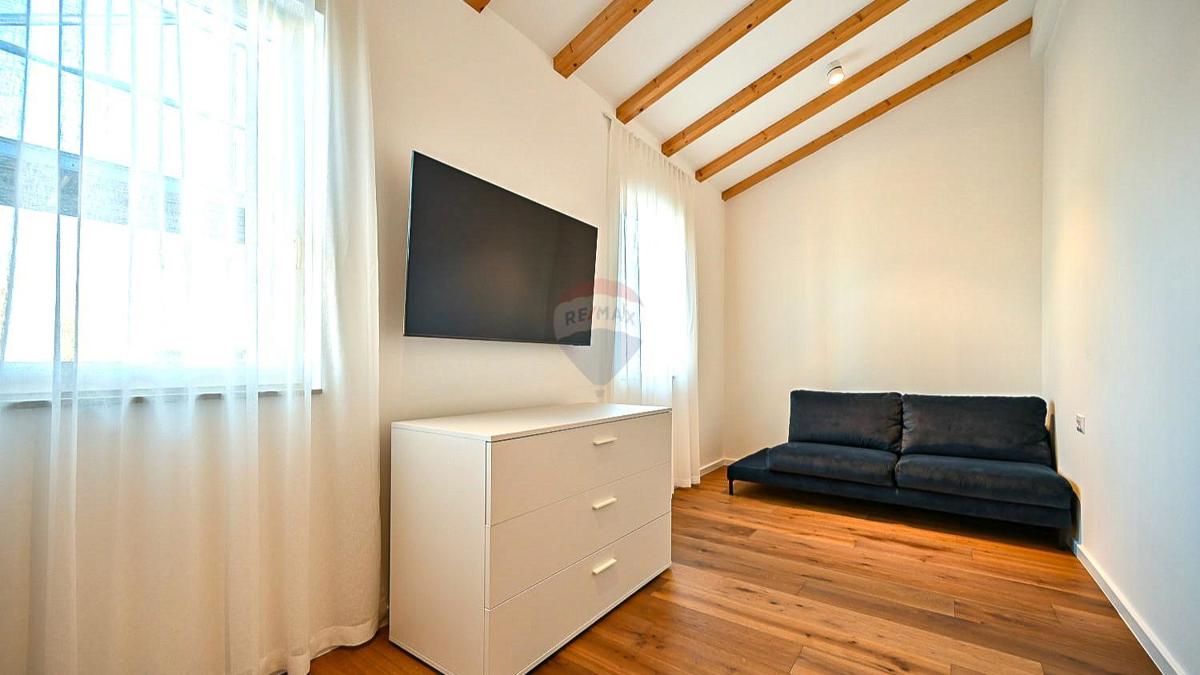 House For sale - ISTARSKA NOVIGRAD