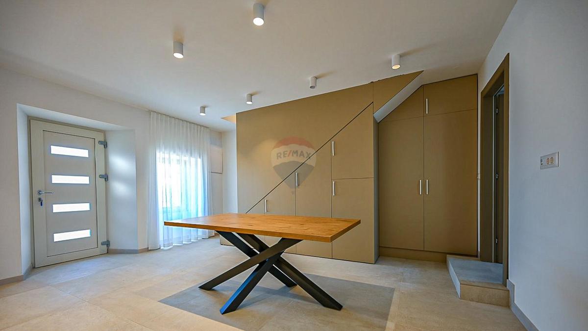 House For sale - ISTARSKA NOVIGRAD