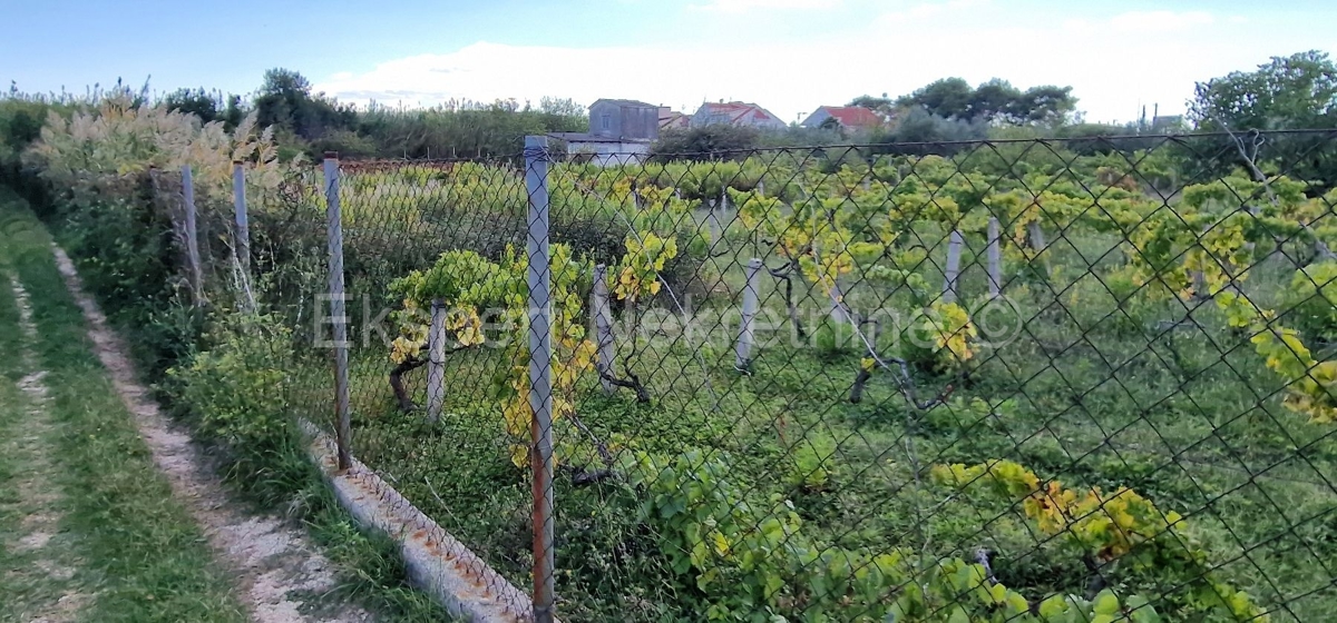 Terrain À vendre - SPLITSKO-DALMATINSKA KAŠTELA