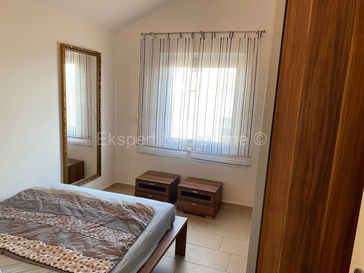 Appartement À louer - SPLITSKO-DALMATINSKA TROGIR