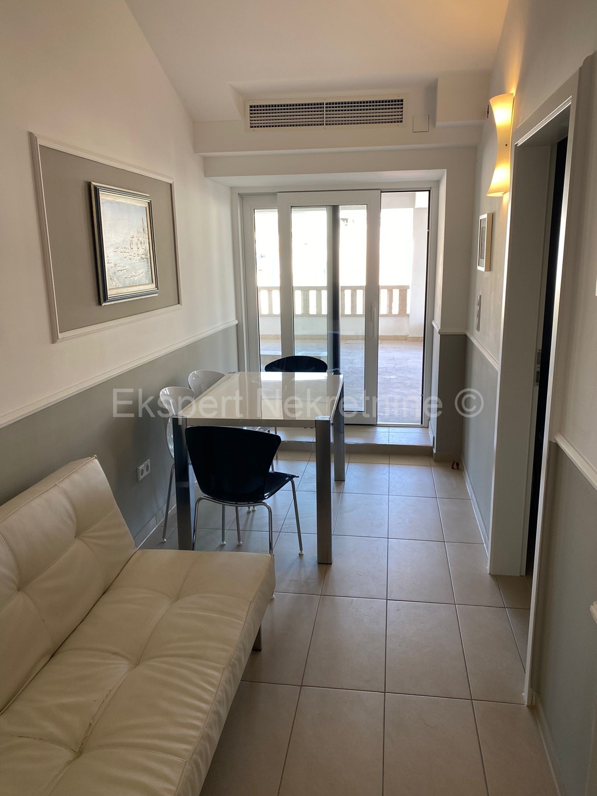 Appartement À louer - SPLITSKO-DALMATINSKA TROGIR