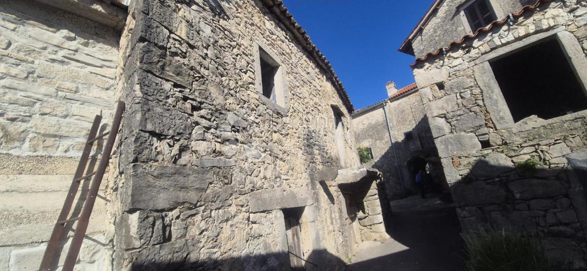 Maison À vendre - Istarska Lupoglav - foto 1/6