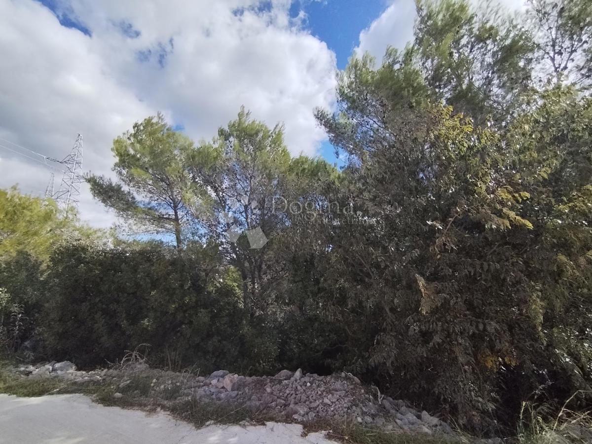 Zemljište Na prodaju - ŠIBENSKO-KNINSKA ŠIBENIK