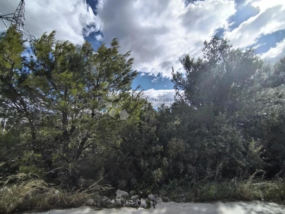 Zemljište Na prodaju - ŠIBENSKO-KNINSKA ŠIBENIK