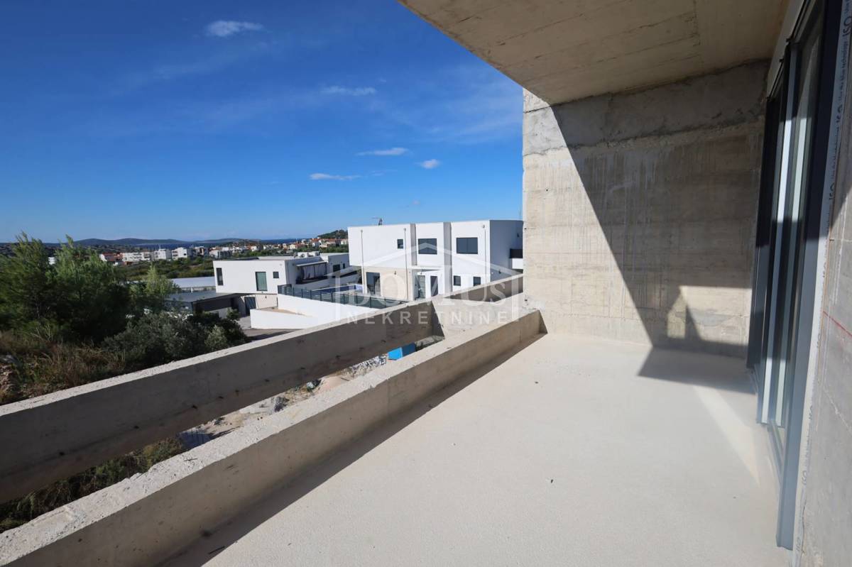 Haus Zu verkaufen - ŠIBENSKO-KNINSKA VODICE