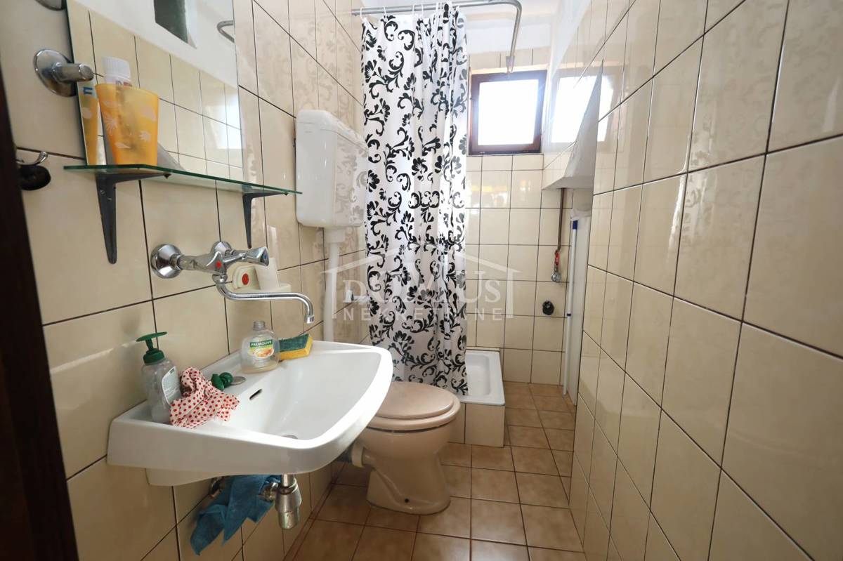 Casa In vendita - ŠIBENSKO-KNINSKA PIROVAC