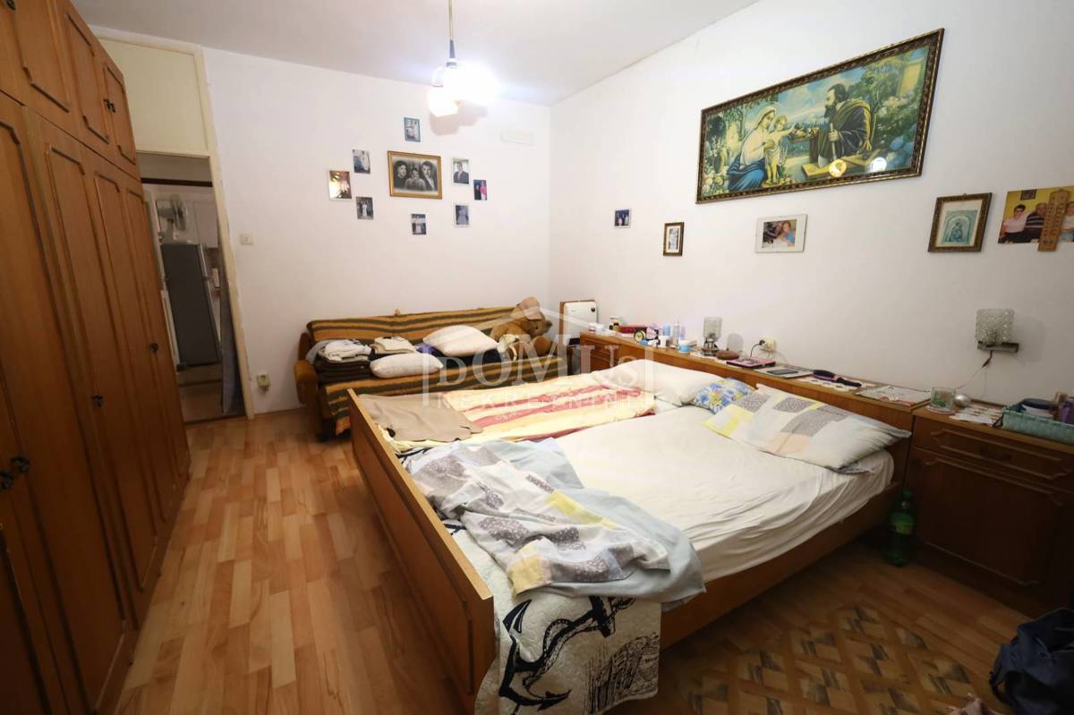 Casa In vendita - ŠIBENSKO-KNINSKA PIROVAC