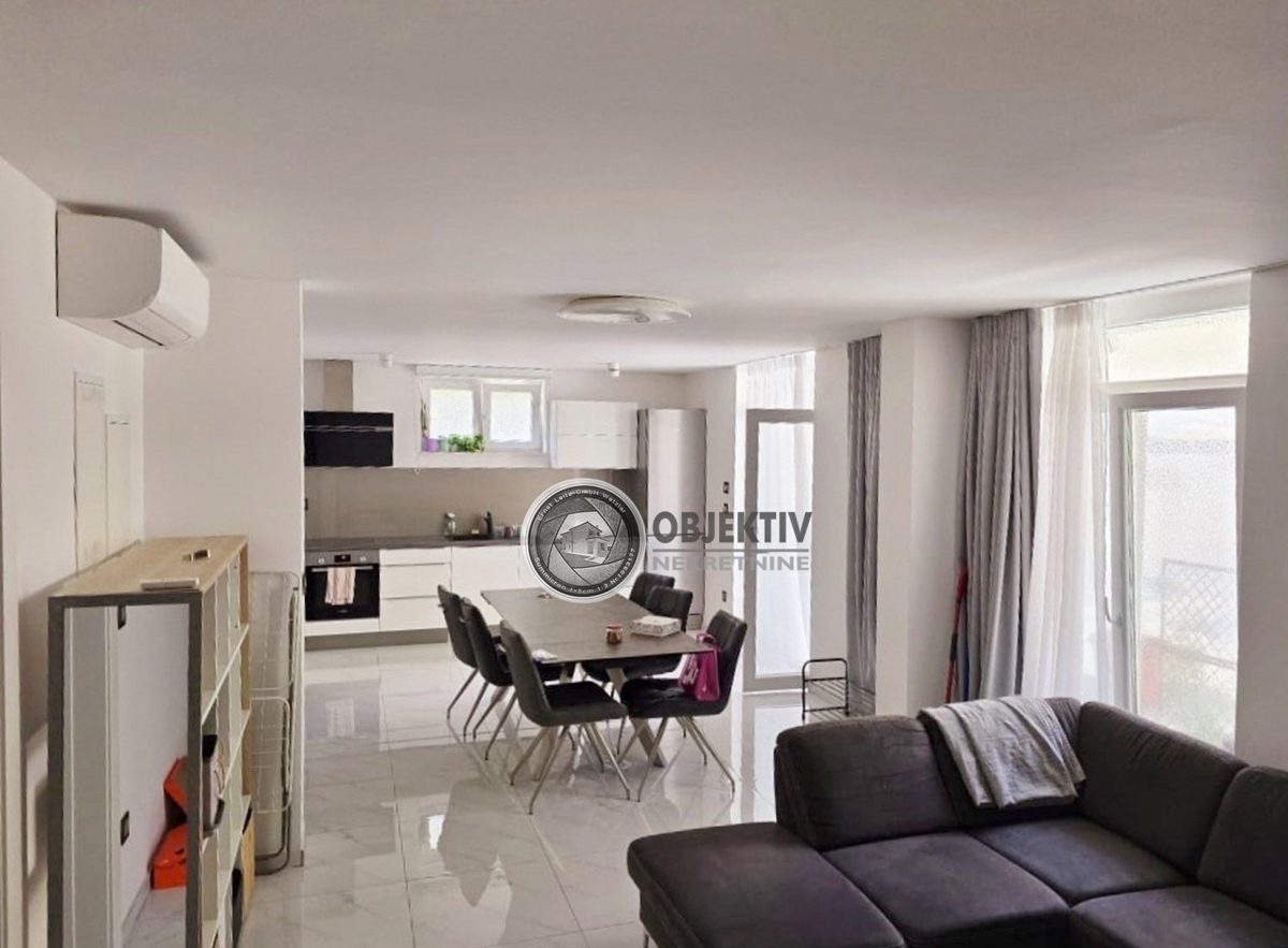 Appartamento Da affittare - SPLITSKO-DALMATINSKA SPLIT