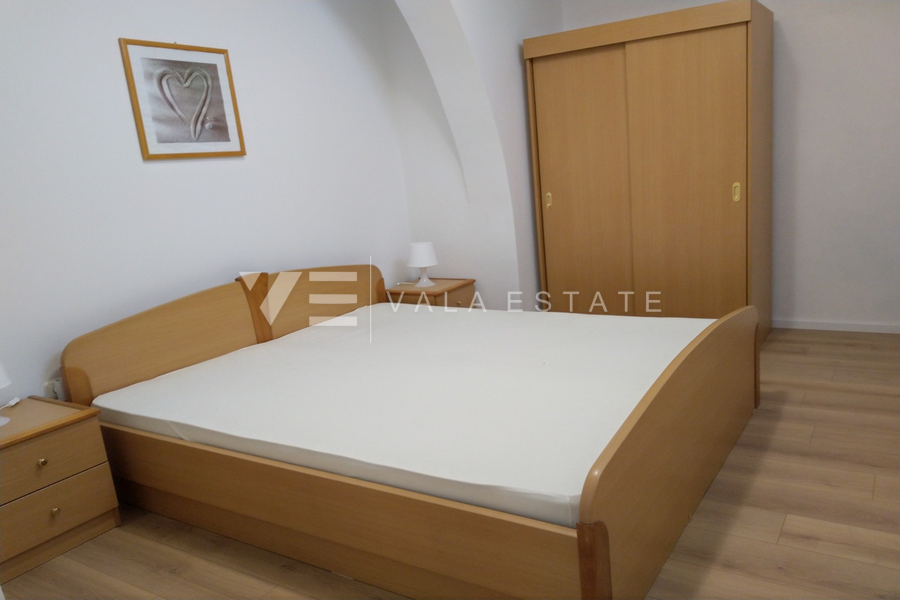 Apartma Na predaj - PRIMORSKO-GORANSKA KRK