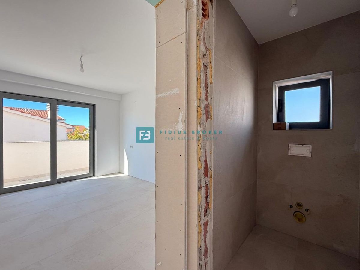 Appartement À vendre - ŠIBENSKO-KNINSKA VODICE