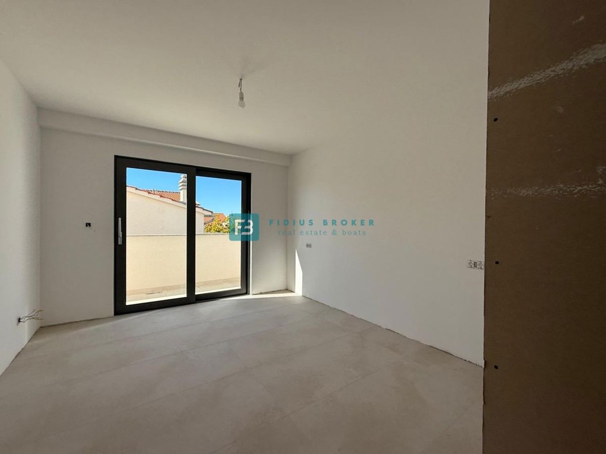 Appartement À vendre - ŠIBENSKO-KNINSKA VODICE