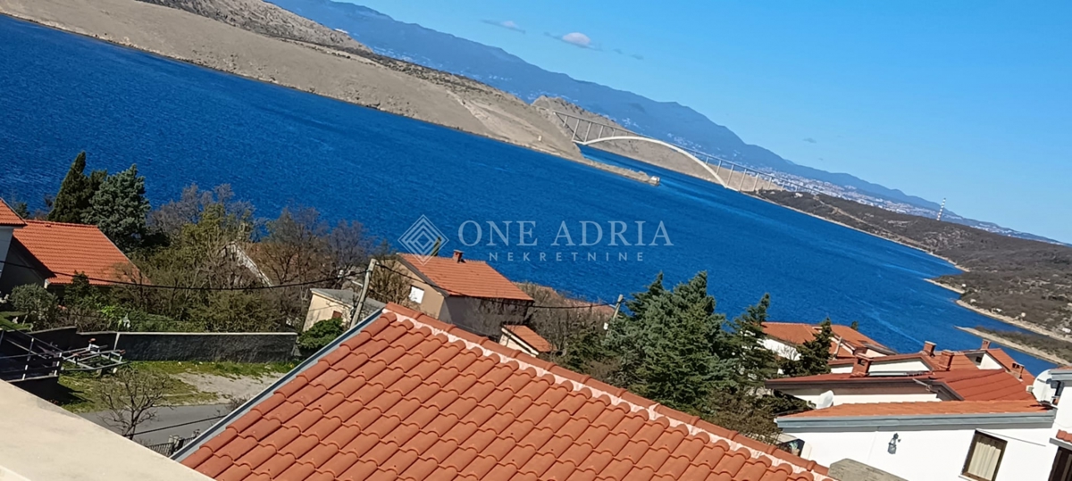 Stan Na prodaju - PRIMORSKO-GORANSKA CRIKVENICA