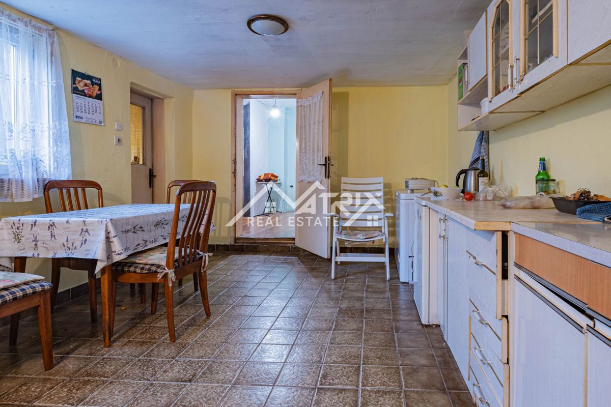 Maison À vendre - OSJEČKO-BARANJSKA ČEPIN