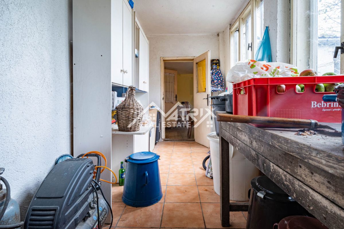Maison À vendre - OSJEČKO-BARANJSKA ČEPIN