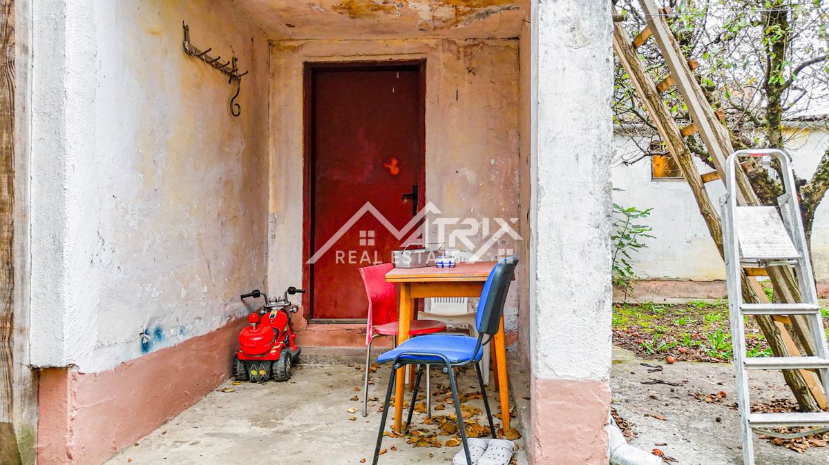 Maison À vendre - OSJEČKO-BARANJSKA ČEPIN