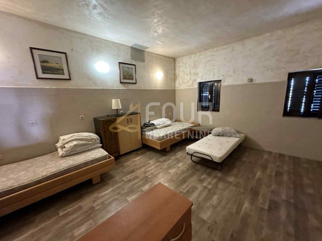 Hiša Naprodaj - Istarska Poreč - foto 2/24