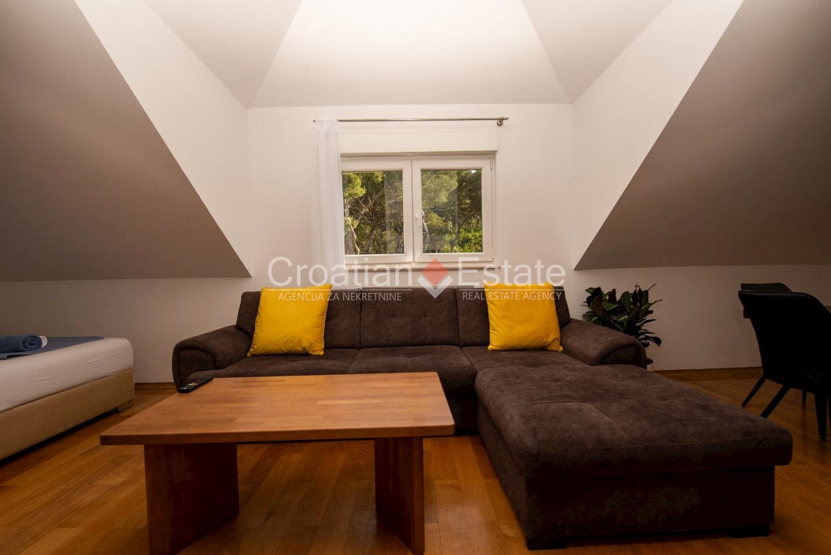 Appartement À louer - Splitsko-dalmatinska Split - foto 3/5