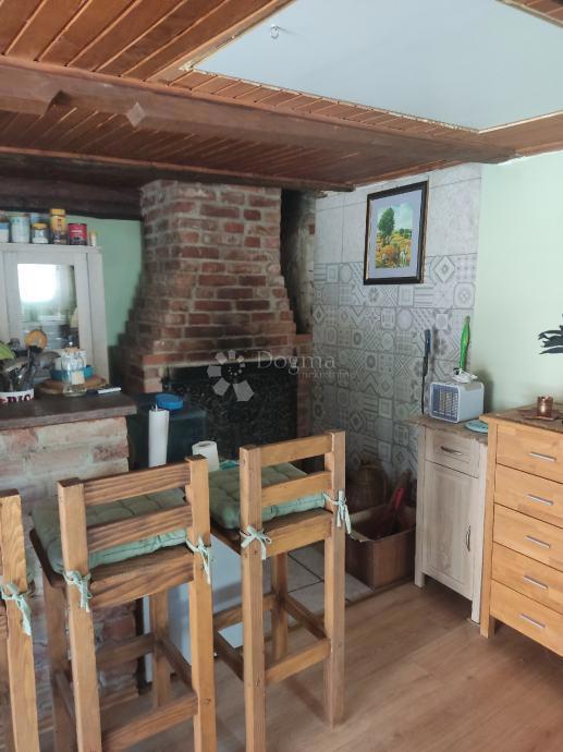 Maison À vendre - KOPRIVNIČKO-KRIŽEVAČKA RASINJA