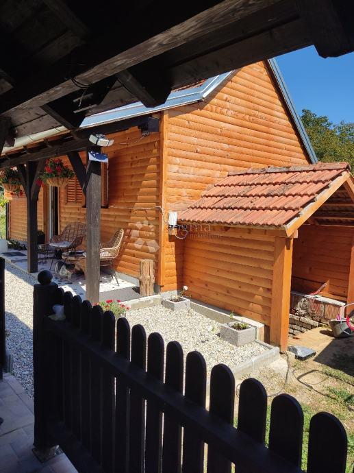 Maison À vendre - KOPRIVNIČKO-KRIŽEVAČKA RASINJA
