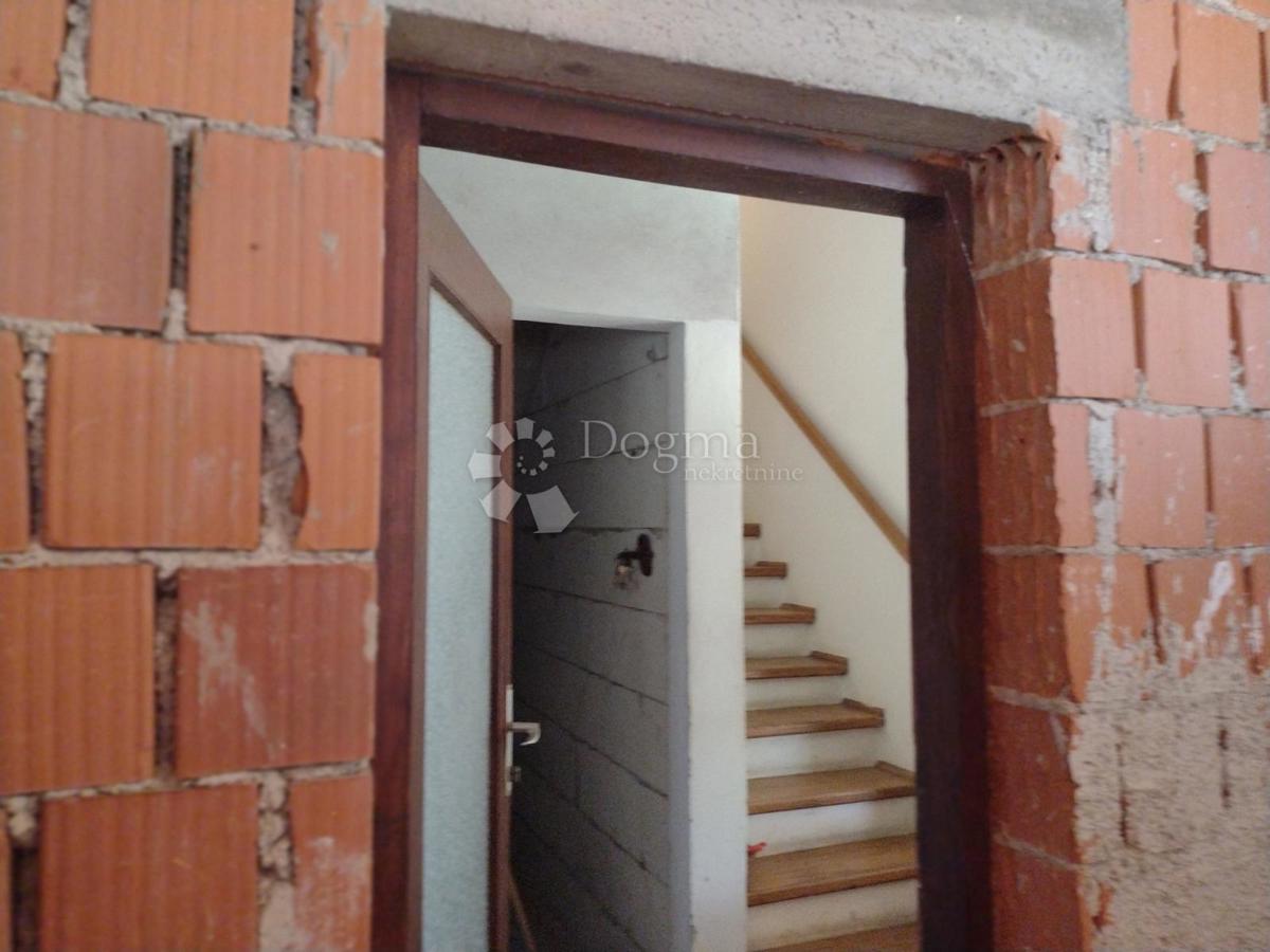 Maison À vendre - SISAČKO-MOSLAVAČKA TOPUSKO